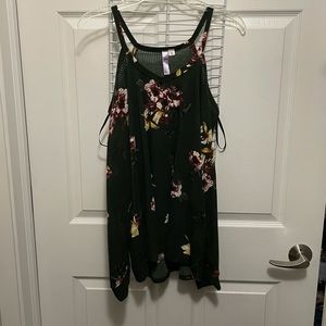 Francesca’s floral cold shoulder top